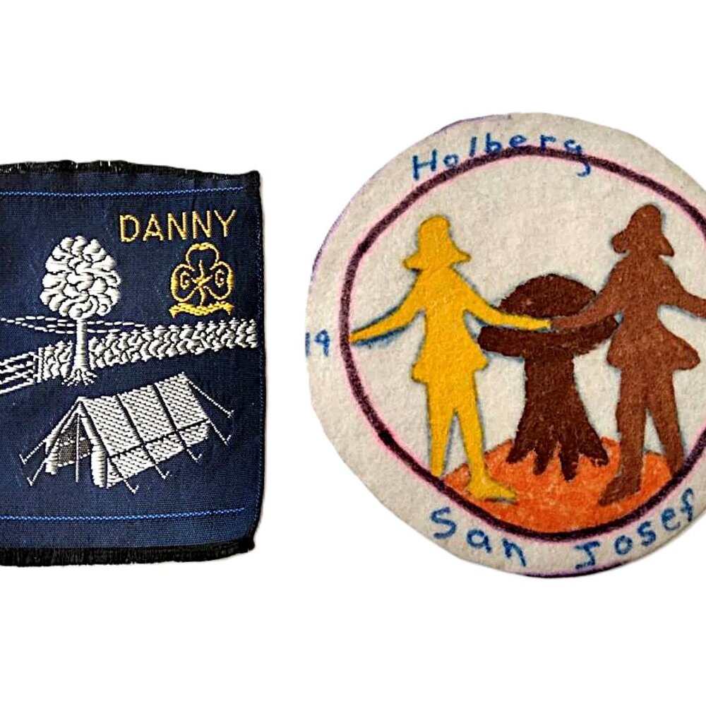 Vintage Girl Guides Patches Brownies Handmade Badge and Blue Camping Ribbon - Picture 6 of 8